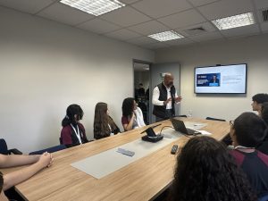 Futuro na Prática: Tec Mobile recebe alunos de Automação da Etec Júlio de Mesquita