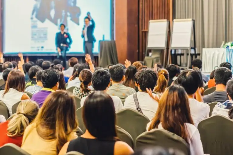 Como organizar um workshop profissional para empresas