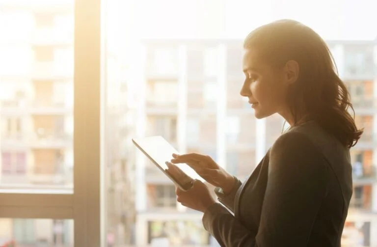 Gestão de dispositivos móveis: quando terceirizar essa operação na sua empresa